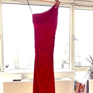 FORMAL RED GOWN ONE SHOULDER